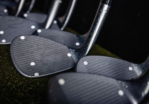 Con la cancha mojada, casi todas las wedges pierden efecto: solo una lo mantuvo intacto