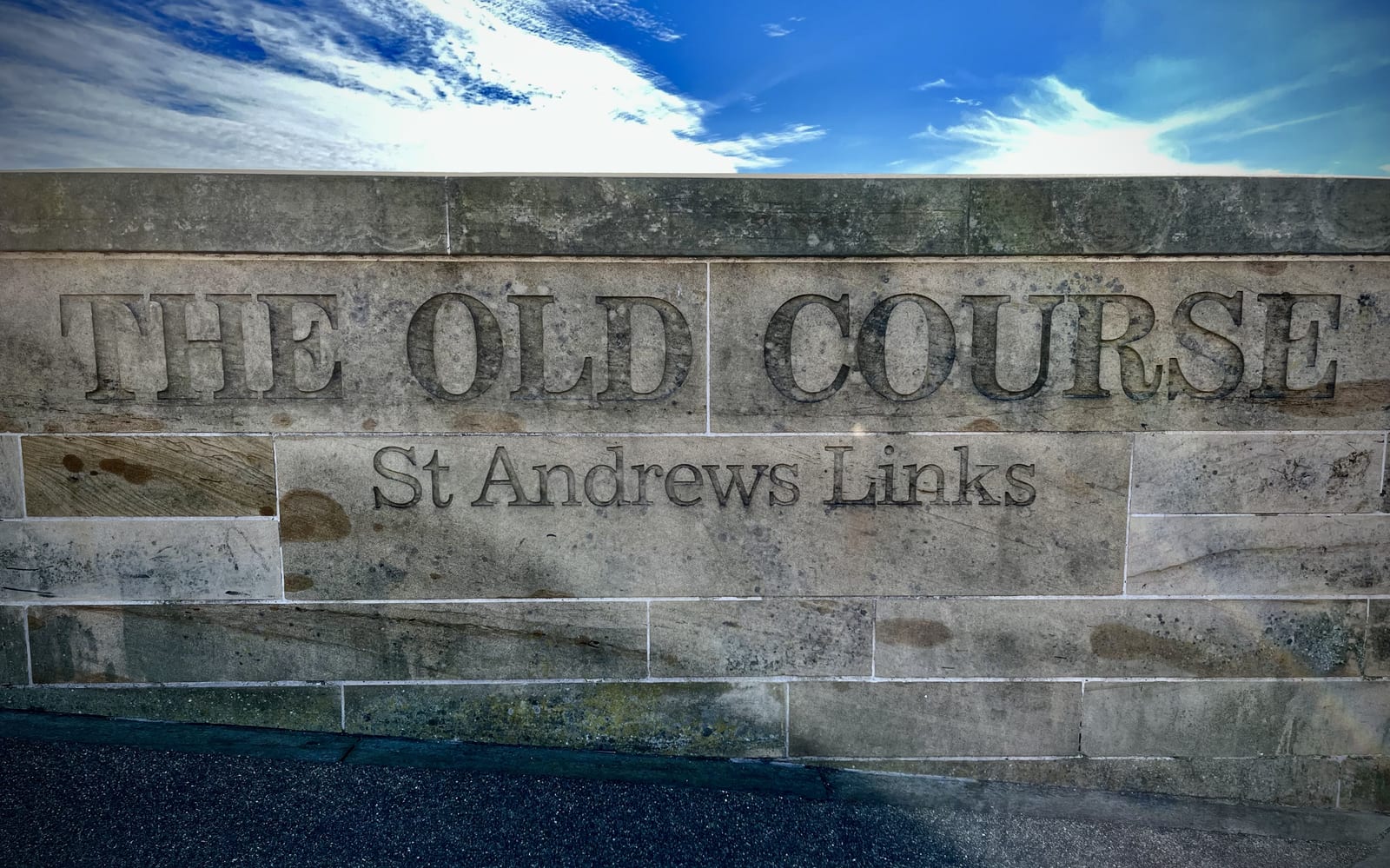 El cartel de piedra de The Old Course, St Andrews Links